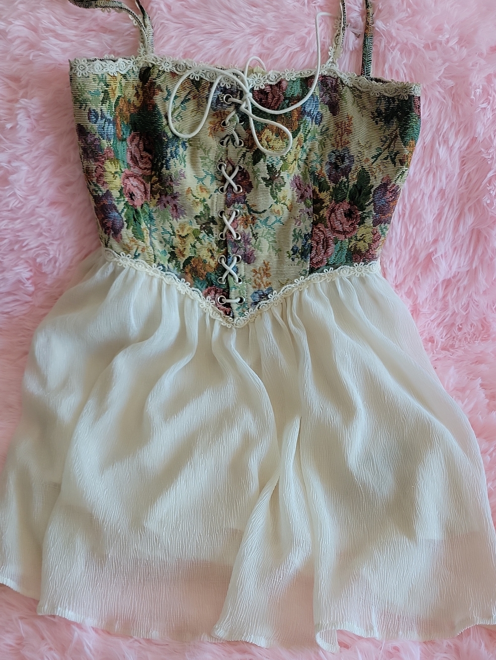 Floral Tapestry Corset Top with Cream Chiffon Skirt